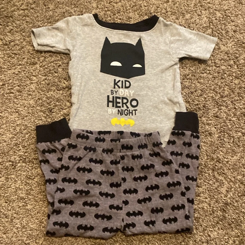 Pajama Bundle Size 3T Paw Patrol Batman